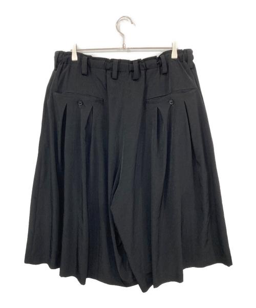 Yohji Yamamoto pour homme（ヨウジヤマモト プールオム）Yohji Yamamoto pour homme (ヨウジヤマモト プールオム) 8 TUCKS SHORTS ブラック サイズ:3の古着・服飾アイテム