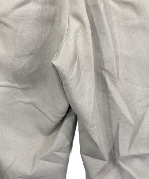 AURALEE（オーラリー）AURALEE (オーラリー) HARD TWIST WOOL DOBBY SLACKS ベージュ サイズ:3の古着・服飾アイテム