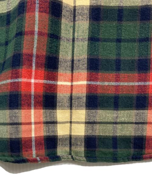 L.L.Bean（エルエルビーン）L.L.Bean (エルエルビーン) チェックシャツ グリーン×レッド サイズ:MEDIUMの古着・服飾アイテム