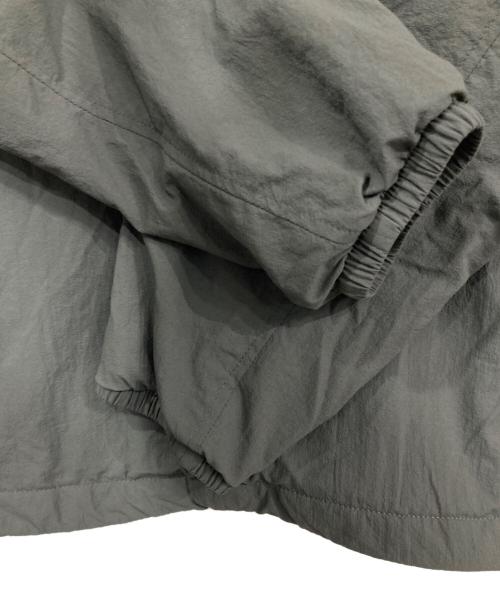 THE NORTH FACE（ザ ノース フェイス）THE NORTH FACE (ザ ノース フェイス) October Mid Anorak グレー サイズ:Lの古着・服飾アイテム