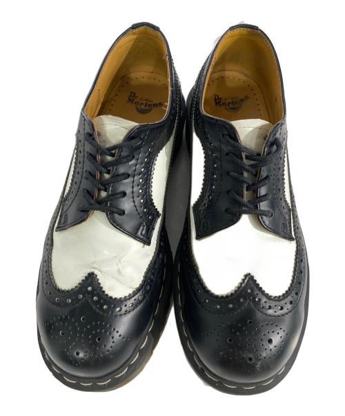 Dr.Martens（ドクターマーチン）Dr.Martens (ドクターマーチン) ウィングチップシューズ ホワイト×ブラック サイズ:UK7の古着・服飾アイテム