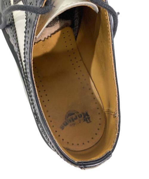 Dr.Martens（ドクターマーチン）Dr.Martens (ドクターマーチン) ウィングチップシューズ ホワイト×ブラック サイズ:UK7の古着・服飾アイテム