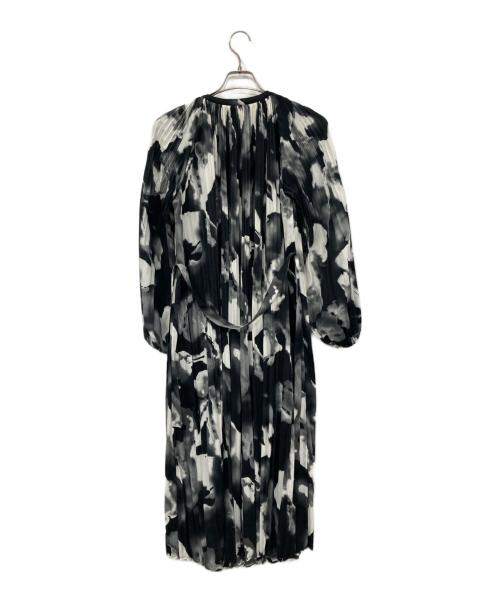 SPECCHIO（スペッチオ）SPECCHIO (スペッチオ) ウエストマークプリーツワンピース グレー サイズ:40の古着・服飾アイテム