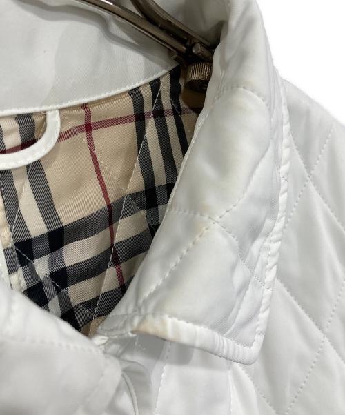 BURBERRY（バーバリー）BURBERRY (バーバリー) キルティングコート ホワイト サイズ:42の古着・服飾アイテム