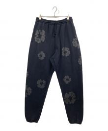 Denim Tears（デニムティアーズ）の古着「Wreath Sweatpants」｜ブラック