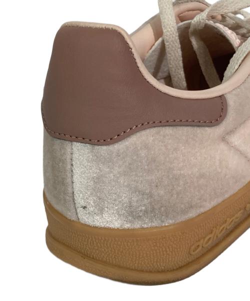 adidas（アディダス）adidas (アディダス) Gazelle Indoor Wonder Quartz Velvet ピンク サイズ:24.0の古着・服飾アイテム