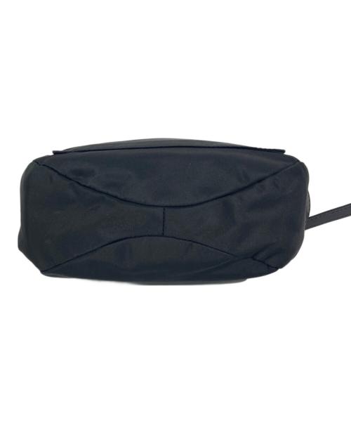 MARC JACOBS（マークジェイコブス）MARC JACOBS (マークジェイコブス) Preppy Nylon Mini Crossbody Bag ブラックの古着・服飾アイテム