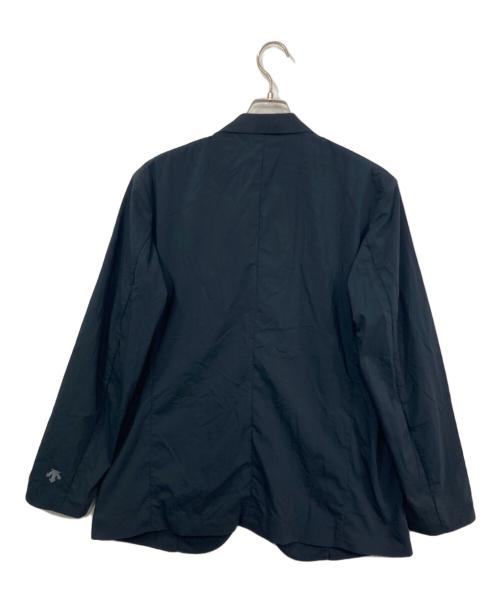DESCENTE ALLTERRAIN（デザイント オルテライン）Descente ALLTERRAIN (デザイント オルテライン) I/O ライトウェイトスリムジャケット ネイビー サイズ:Mの古着・服飾アイテム
