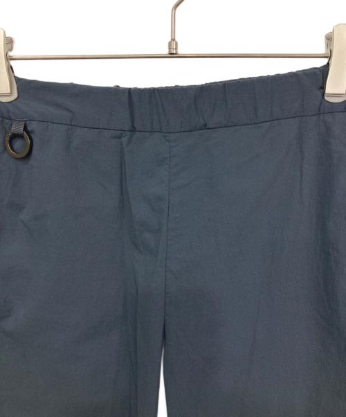 DESCENTE ALLTERRAIN（デザイント オルテライン）Descente ALLTERRAIN (デザイント オルテライン) I/O ライトウェイトスリムパンツ ネイビー サイズ:Sの古着・服飾アイテム