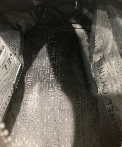 CHANEL（シャネル）CHANEL (シャネル) ココマークラインボストンバッグ ブラックの古着・服飾アイテム