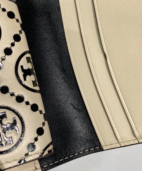 TORY BURCH（トリーバーチ）TORY BURCH (トリーバーチ) Tモノグラム2つ折り財布 ブラックの古着・服飾アイテム