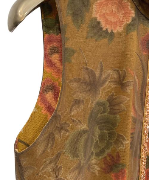 VIVIENNE TAM（ヴィヴィアンタム）VIVIENNE TAM (ヴィヴィアンタム) ノースリーブ花柄カットソー ブラウンの古着・服飾アイテム