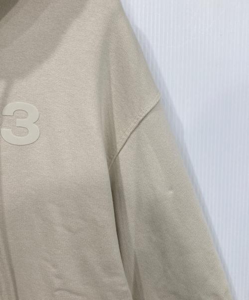 Y-3（ワイスリー）Y-3 (ワイスリー) CLASSIC CHEST LOGO HOODIE ベージュ サイズ:Mの古着・服飾アイテム