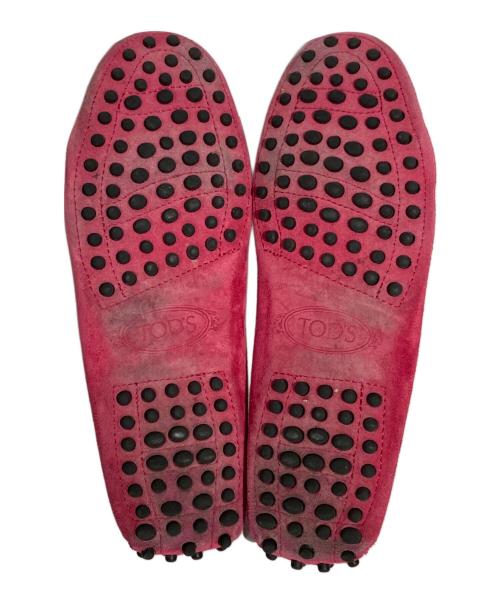 TOD'S（トッズ）TOD'S (トッズ) スウェードドライビングシューズ ピンク サイズ:22.5の古着・服飾アイテム