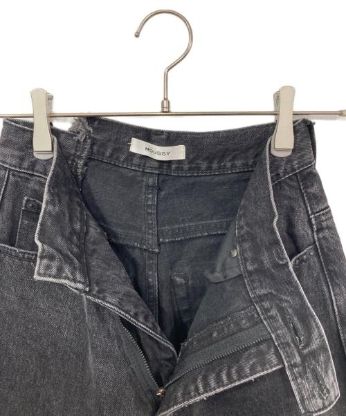 moussy（マウジー）moussy (マウジー) CROSS WAIST WIDE STRAIGHT デニム ブラックの古着・服飾アイテム