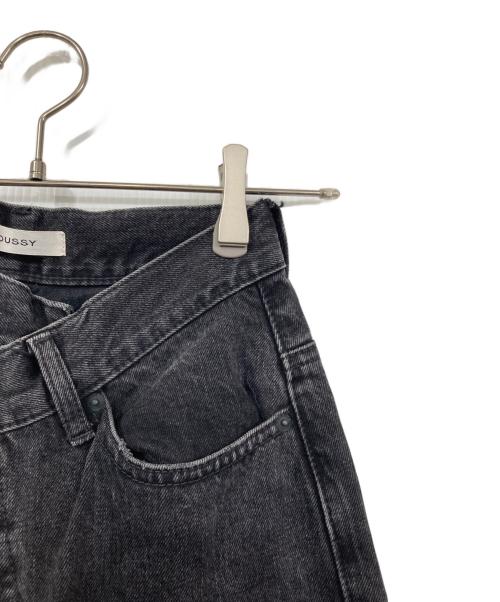 moussy（マウジー）moussy (マウジー) CROSS WAIST WIDE STRAIGHT デニム ブラックの古着・服飾アイテム