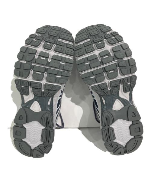 NIKE（ナイキ）NIKE (ナイキ) Air Max Moto 2K グレー サイズ:26.5の古着・服飾アイテム