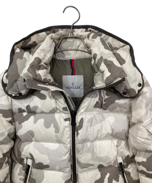 MONCLER（モンクレール）MONCLER (モンクレール) CHIMAYダウンジャケット ホワイトの古着・服飾アイテム