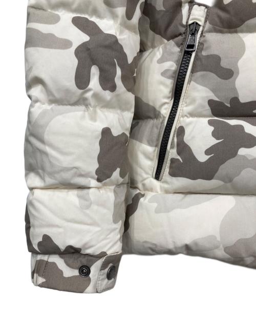 MONCLER（モンクレール）MONCLER (モンクレール) CHIMAYダウンジャケット ホワイトの古着・服飾アイテム