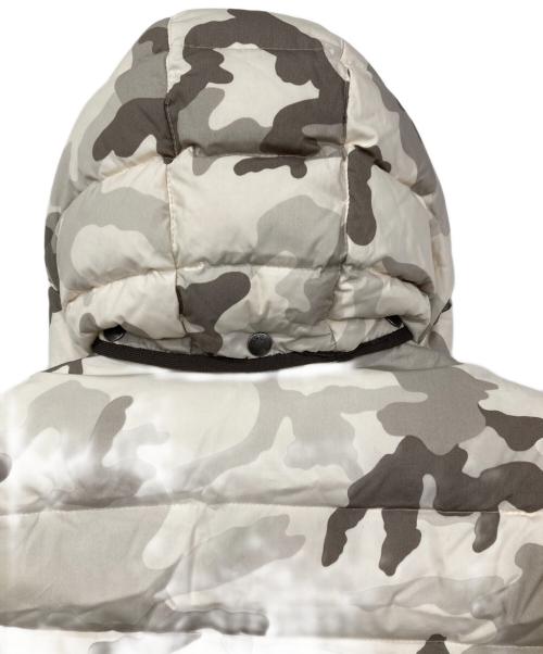 MONCLER（モンクレール）MONCLER (モンクレール) CHIMAYダウンジャケット ホワイトの古着・服飾アイテム