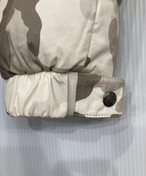 MONCLER（モンクレール）MONCLER (モンクレール) CHIMAYダウンジャケット ホワイトの古着・服飾アイテム