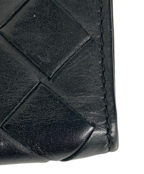 BOTTEGA VENETA（ボッテガベネタ）BOTTEGA VENETA (ボッテガベネタ) マキシイントレチャート3つ折り財布 ブラック×ブルーの古着・服飾アイテム