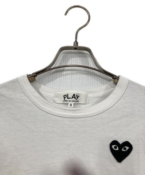 PLAY COMME des GARCONS（プレイコムデギャルソン）PLAY COMME des GARCONS (プレイコムデギャルソン) ハートワッペン長袖カットソー ホワイト サイズ:Sの古着・服飾アイテム