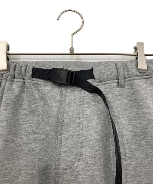 GRAMICCI（グラミチ）GRAMICCI (グラミチ) テックニット ニューナロー パンツ グレー サイズ:Mの古着・服飾アイテム