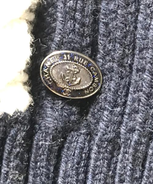 CHANEL（シャネル）CHANEL (シャネル) 立体デザイン編み込みニット ホワイト×ネイビー サイズ:38の古着・服飾アイテム