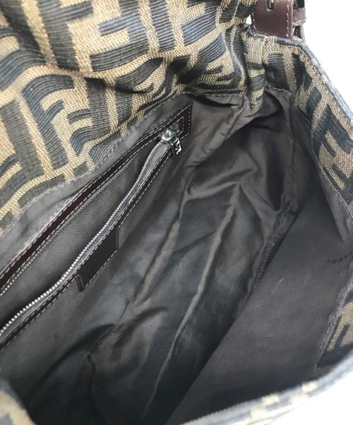 FENDI（フェンディ）FENDI (フェンディ) マンマバゲット 26325 ズッカ ベージュの古着・服飾アイテム