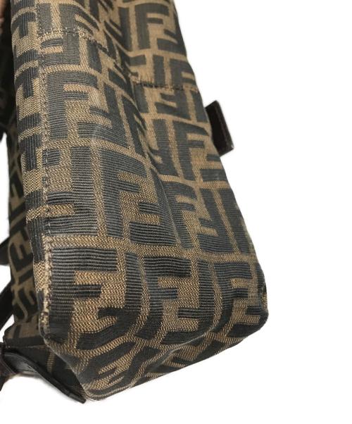 FENDI（フェンディ）FENDI (フェンディ) マンマバゲット 26325 ズッカ ベージュの古着・服飾アイテム