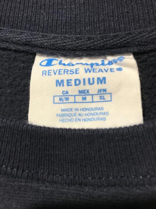 Champion REVERSE WEAVE（チャンピオン リバース ウィーブ）Champion REVERSE WEAVE (チャンピオン リバース ウィーブ) カレッジプリントスウェット ネイビー サイズ:Mの古着・服飾アイテム