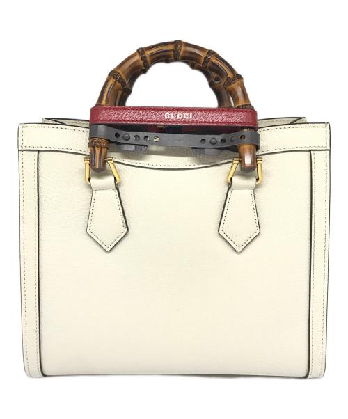 GUCCI（グッチ）GUCCI (グッチ) ダイアナ スモール バンブー トートバッグ ホワイトの古着・服飾アイテム