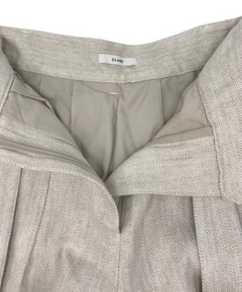 CLANE（クラネ）CLANE (クラネ) STITCH BELT HALF PANTS ベージュ サイズ:０の古着・服飾アイテム