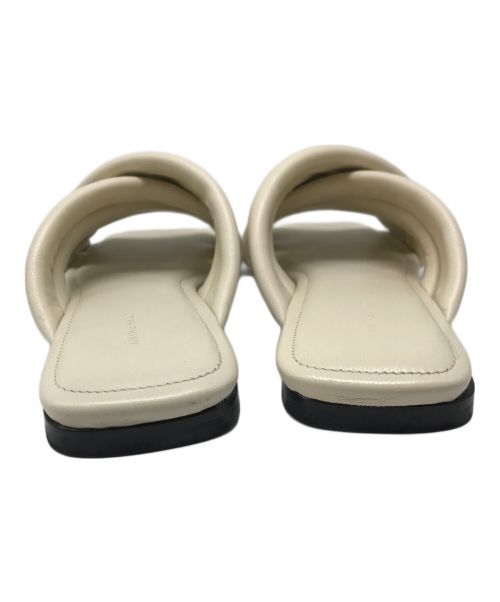 ANINE BING（アニン ビン）ANINE BING (アニン ビン) Lizzie クロスストラップ レザーサンダル ホワイト サイズ:36の古着・服飾アイテム