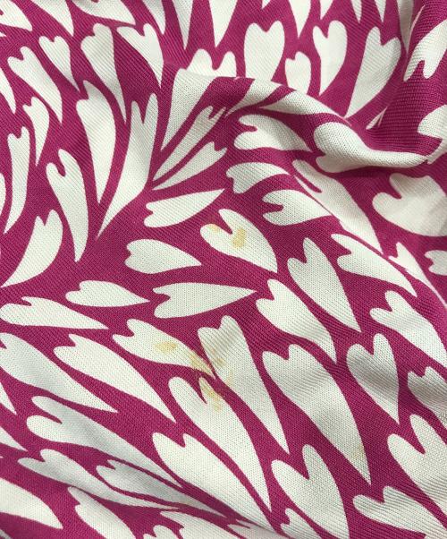 DIANE VON FURSTENBERG（ダイアンフォンファステンバーグ）DIANE VON FURSTENBERG (ダイアンフォンファステンバーグ) 総柄シルクノースリーブワンピース ピンクの古着・服飾アイテム