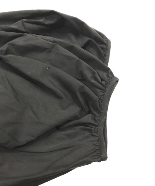 CLANE（クラネ）CLANE (クラネ) PUFF SLEEVE GATHER BLOUSE ブラック サイズ:1 未使用品の古着・服飾アイテム