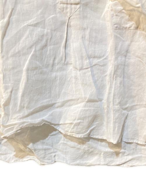 MARGARET HOWELL（マーガレットハウエル）MARGARET HOWELL (マーガレットハウエル) FINE LINEN カラーレスプルオーバーシャツ ホワイト サイズ:1の古着・服飾アイテム