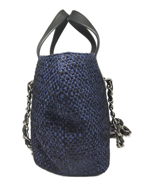 CHANEL（シャネル）CHANEL (シャネル) ストロー×キャビアスキン 2WAYハンドバッグ ブラック×ネイビーの古着・服飾アイテム