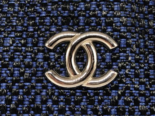 CHANEL（シャネル）CHANEL (シャネル) ストロー×キャビアスキン 2WAYハンドバッグ ブラック×ネイビーの古着・服飾アイテム