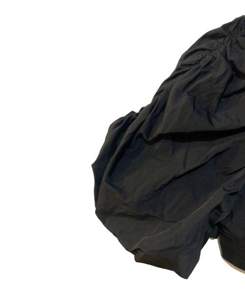 CLANE（クラネ）CLANE (クラネ) VOLUME PUFF SHORT TOPS ブラック サイズ:2の古着・服飾アイテム