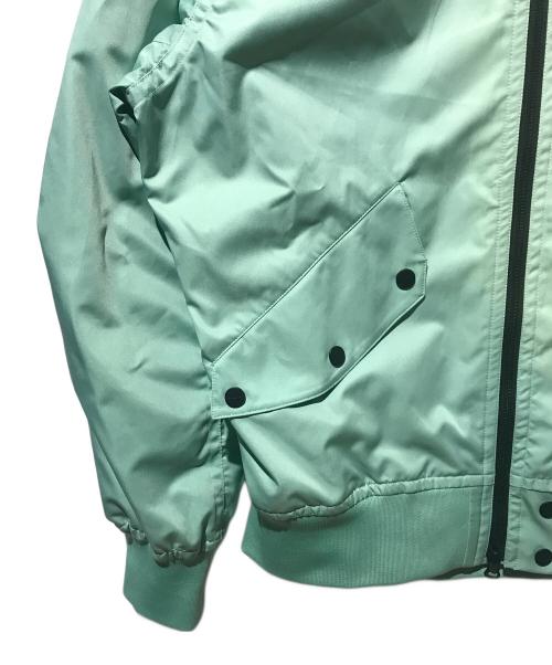 Onitsuka Tiger（オニツカタイガー）Onitsuka Tiger (オニツカタイガー) PRINTED BOMBER JACKET グリーン サイズ:Mの古着・服飾アイテム