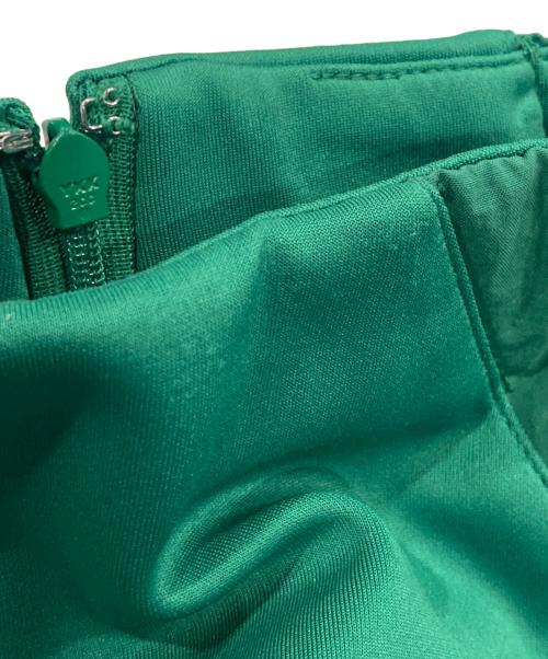 UN3D.（アンスリード）UN3D. (アンスリード) カッティングタイトスカート グリーン サイズ:38の古着・服飾アイテム