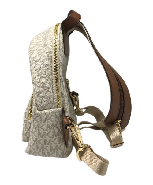 MICHAEL KORS（マイケル・コース）MICHAEL KORS (マイケルコース) ERIN SM CONV BACKPACK ベージュの古着・服飾アイテム