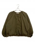 Audrey and John Wadオードリーアンドジョンワッド）の古着「ギャザーボリュームワッシャーダウンブルゾン」｜カーキ