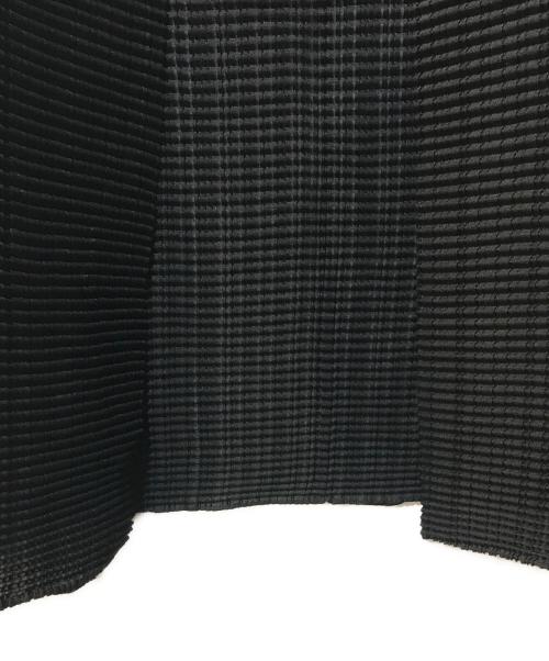 ISSEY MIYAKE（イッセイミヤケ）ISSEY MIYAKE (イッセイミヤケ) プリーツカーデガン ブラック サイズ:2の古着・服飾アイテム