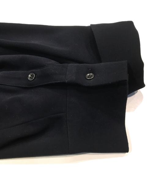 ENFOLD（エンフォルド）ENFOLD (エンフォルド) PEダブルクロス バックフレアープルオーバー ネイビー サイズ:38の古着・服飾アイテム