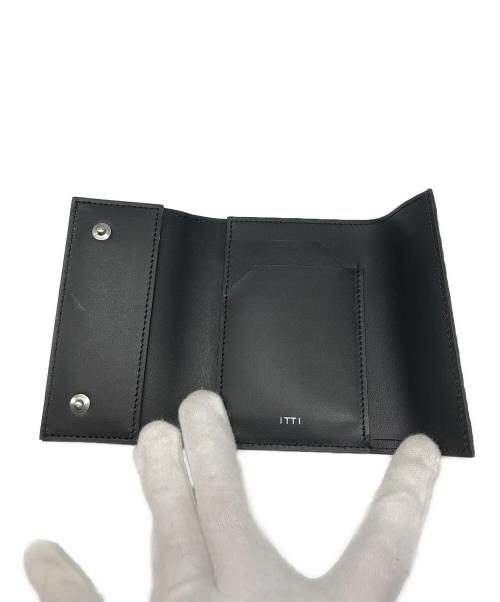 ITTI（イッチ）ITTI (イッチ) CRISTY TINY TRIFOLD WLT ブラックの古着・服飾アイテム