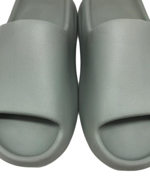 adidas（アディダス）adidas (アディダス) YEEZY SLODE SALT グリーン サイズ:US9の古着・服飾アイテム