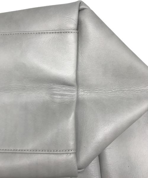 SCUE（スキュー）SCUE (スキュー) ONG STRAP LARGE TOTE バッグ グレーの古着・服飾アイテム